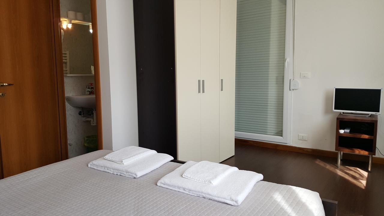 Ca Moderna/Moderno Hotel Mestre Kültér fotó
