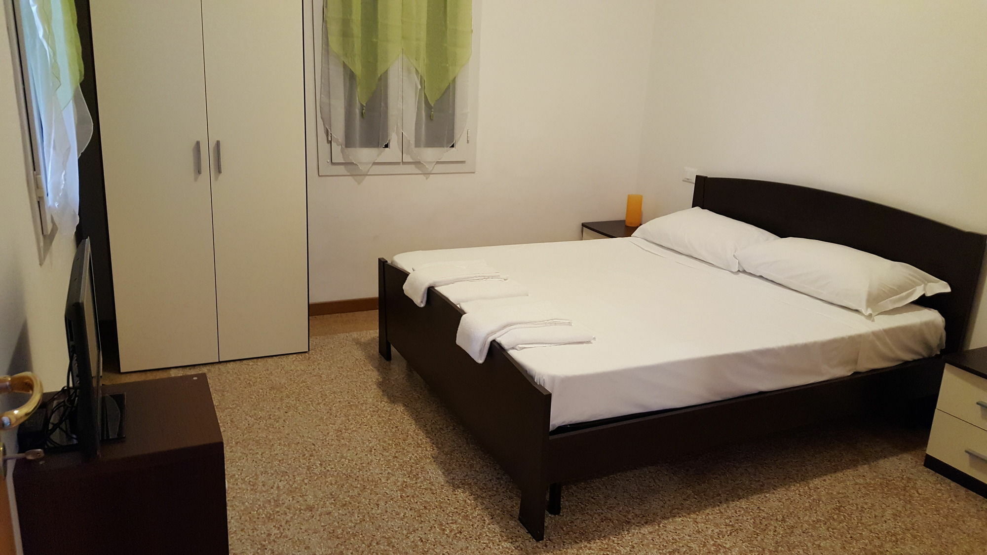 Ca Moderna/Moderno Hotel Mestre Kültér fotó
