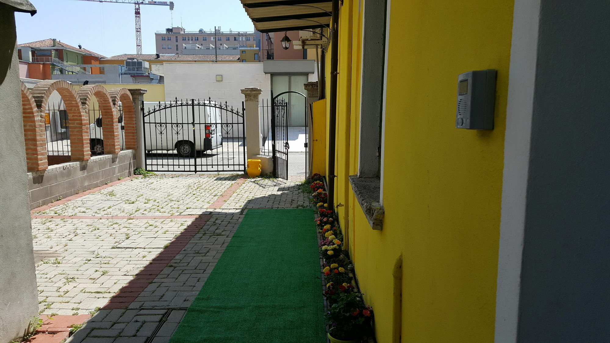 Ca Moderna/Moderno Hotel Mestre Kültér fotó